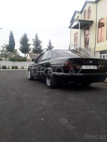BMW 520 1991, 500,000 km - 0.4 l - Balakən