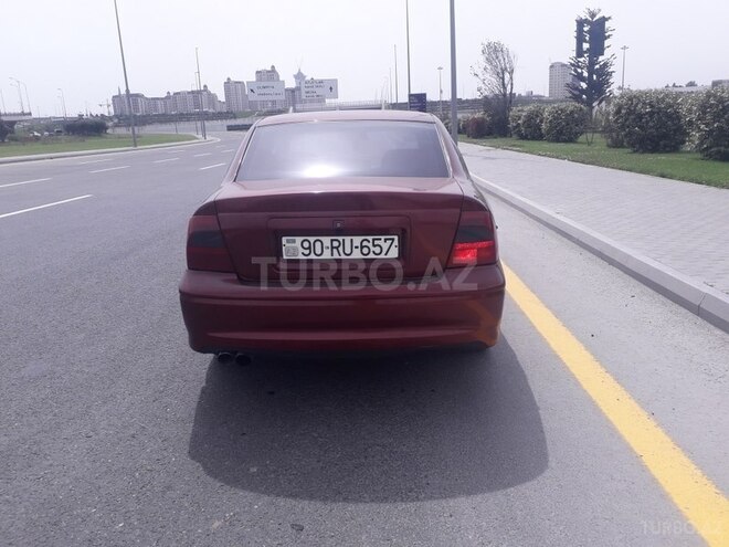 Opel Vectra 1999, 324,000 km - 1.6 l - Bakı