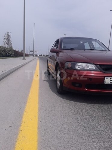 Opel Vectra 1999, 324,000 km - 1.6 l - Bakı