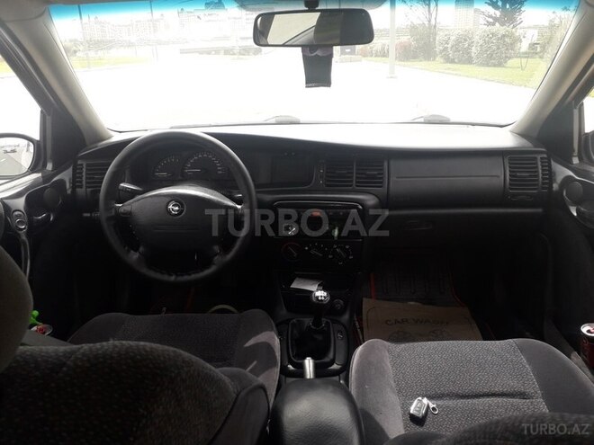 Opel Vectra 1999, 324,000 km - 1.6 l - Bakı