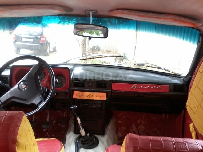 GAZ 24 1982, 182,000 km - 2.4 l - Bakı