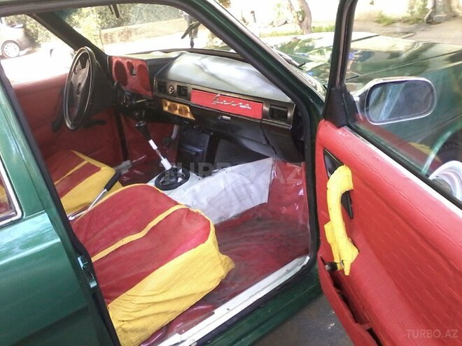 GAZ 24 1982, 182,000 km - 2.4 l - Bakı