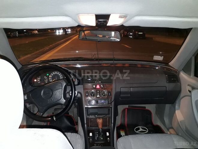 Mercedes C 200 1998, 268,000 km - 0.2 l - Bakı