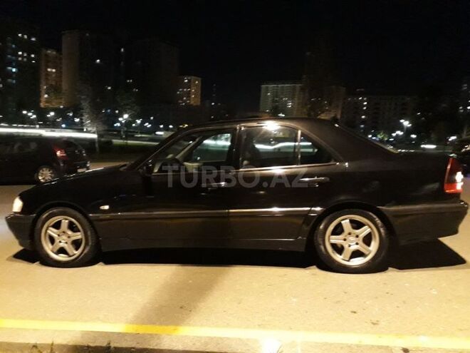 Mercedes C 200 1998, 268,000 km - 0.2 l - Bakı
