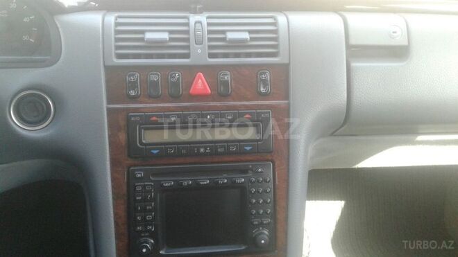 Mercedes E 220 2000, 203,080 km - 0.2 l - Bakı