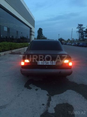 Mercedes E 200 1994, 30,000 km - 2.0 l - Bakı