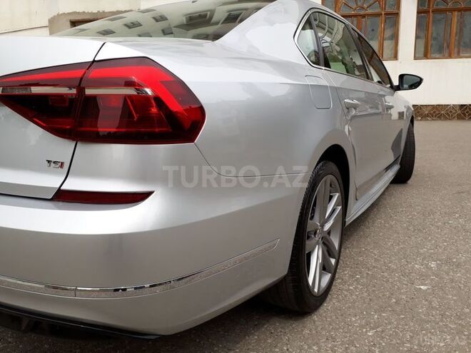 Volkswagen Passat 2017, 14,000 km - 1.8 l - Bakı