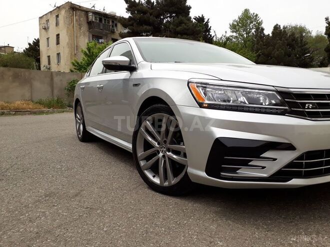 Volkswagen Passat 2017, 14,000 km - 1.8 l - Bakı