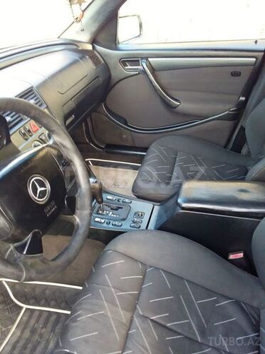Mercedes C 240 1998, 245,552 km - 2.4 л - Salyan