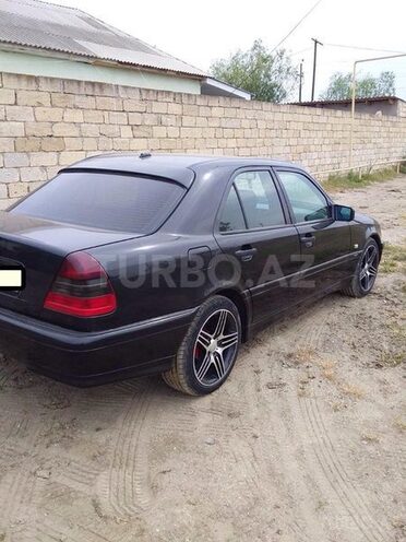 Mercedes C 240 1998, 245,552 km - 2.4 л - Salyan