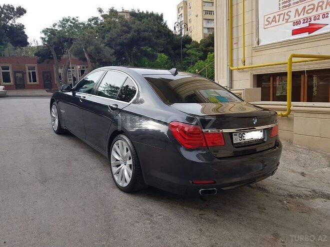 BMW 750 2009, 108,000 km - 5.0 l - Bakı
