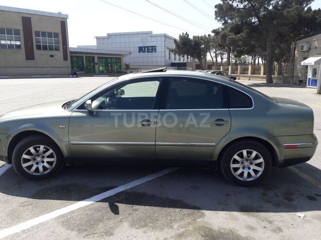 Volkswagen Passat 2003, 250 km - 1.8 l - Bakı