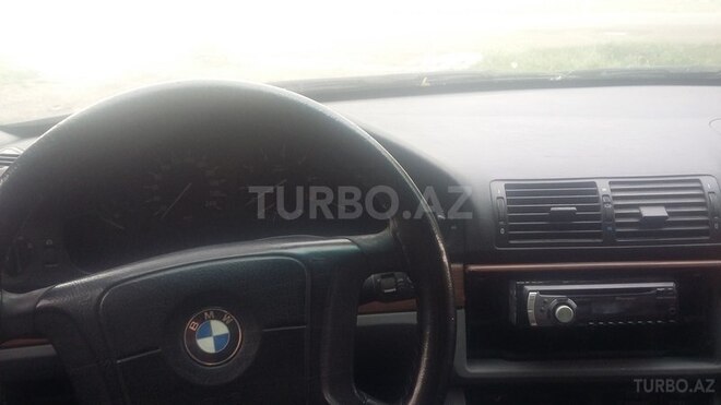 BMW 523 1996, 486,215 km - 2.3 l - Goranboy