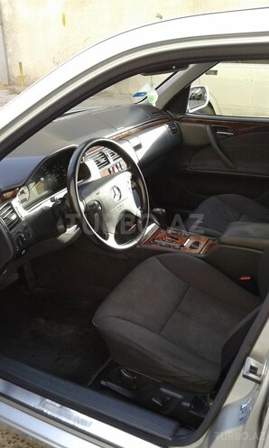 Mercedes E 240 1999, 335,300 km - 2.4 l - Bakı