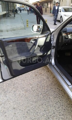 Mercedes E 240 1999, 335,300 km - 2.4 l - Bakı