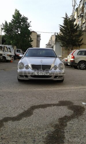 Mercedes E 240 1999, 335,300 km - 2.4 l - Bakı
