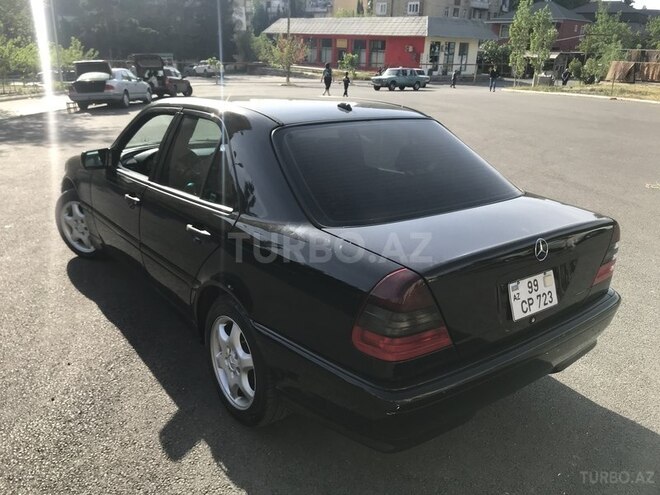 Mercedes C 230 2000, 183,000 km - 2.3 l - Bakı