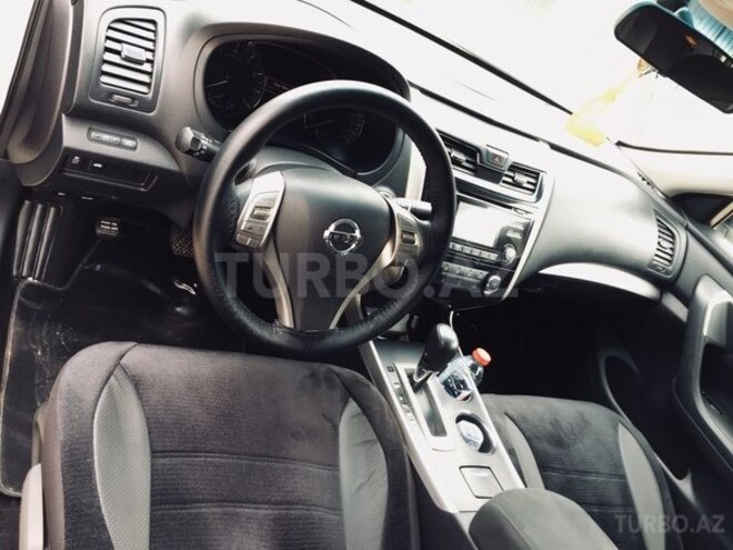 Nissan Altima 2014, 180,000 km - 2.5 l - Şirvan