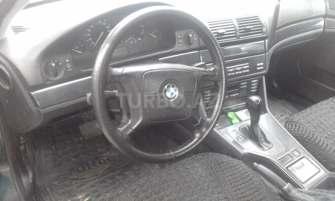 BMW 523 1998, 312,000 km - 2.5 l - Sumqayıt