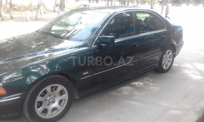 BMW 523 1998, 312,000 km - 2.5 l - Sumqayıt