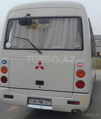 Mitsubishi Rosa 2009, 600,000 km - 4.3 l - Bakı