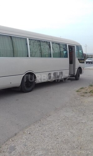 Mitsubishi Rosa 2009, 600,000 km - 4.3 l - Bakı