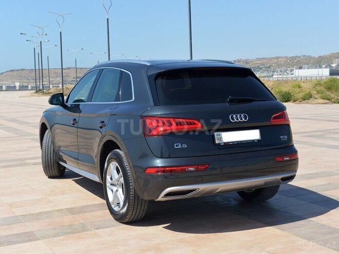 Audi Q5 2017, 48,000 km - 2.0 л - Bakı