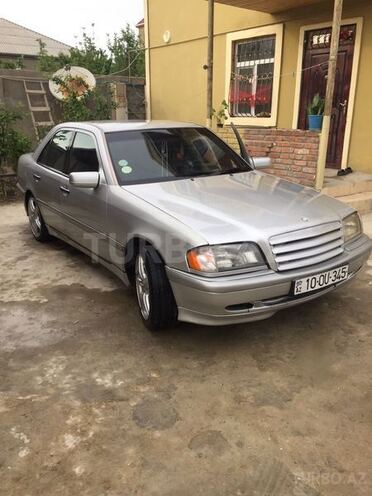 Mercedes C 220 1994, 456,000 km - 2.2 l - Bakı