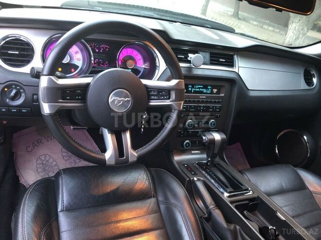 Ford Mustang 2009, 58,000 km - 4.0 l - Bakı