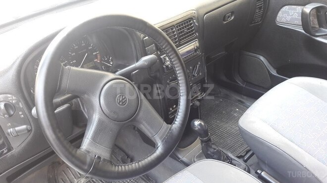 Volkswagen Polo 1996, 243,300 km - 1.6 l - Bakı