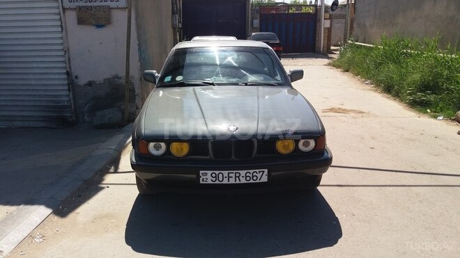 BMW 520 1991, 320,000 km - 2.0 l - Bakı