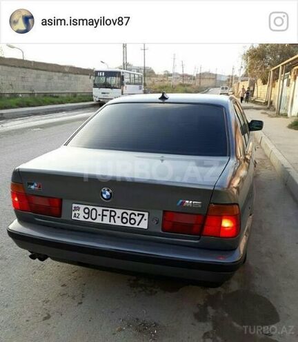 BMW 520 1991, 320,000 km - 2.0 l - Bakı
