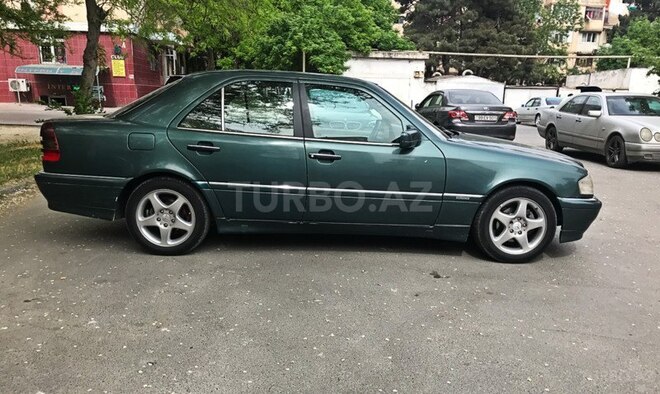 Mercedes C 200 1994, 215,000 km - 2.0 l - Bakı