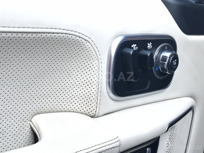 Land Rover Range Rover 2011, 119,000 km - 5.0 л - Bakı