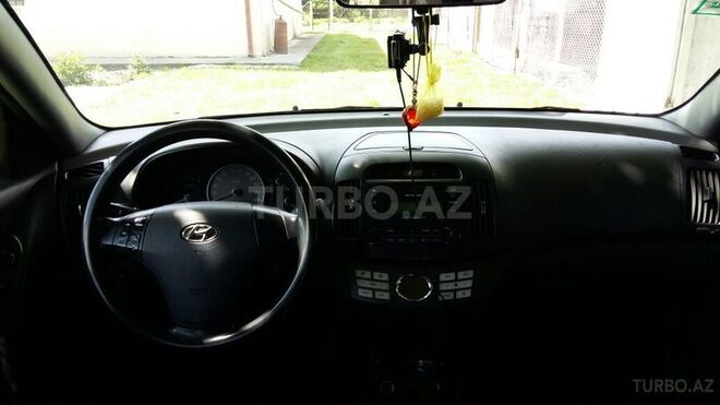 Hyundai Elantra 2007, 147,481 km - 1.6 л - Zaqatala