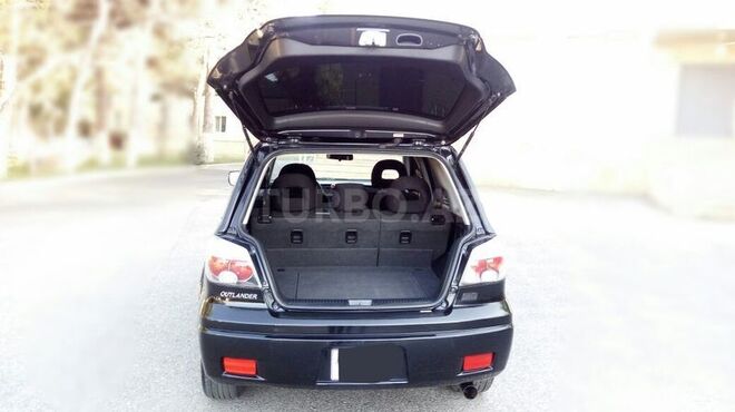 Mitsubishi Outlander 2005, 132,000 km - 2.4 l - Bakı