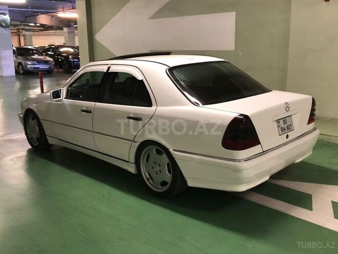 Mercedes C 230 2000, 183,000 km - 2.3 l - Bakı