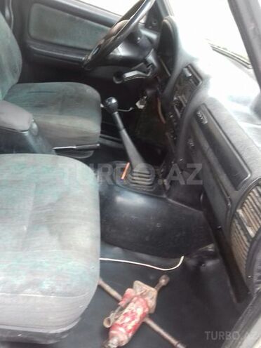 GAZ 3110 2003, 190,060 km - 2.4 l - Xaçmaz