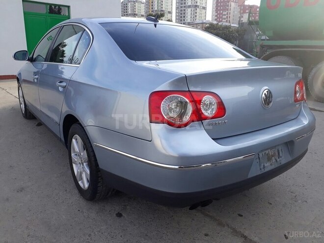 Volkswagen Passat 2005, 222,970 km - 2.0 l - Gəncə