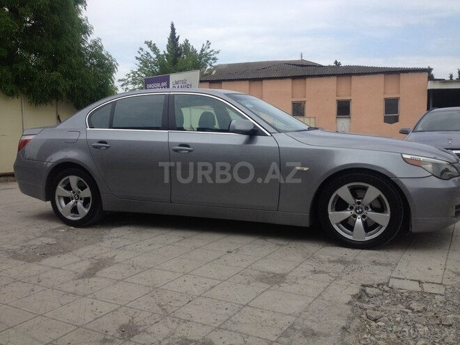 BMW 525 2005, 187,000 km - 2.5 l - Göyçay