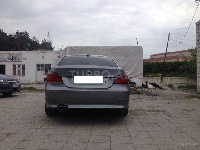 BMW 525 2005, 187,000 km - 2.5 l - Göyçay