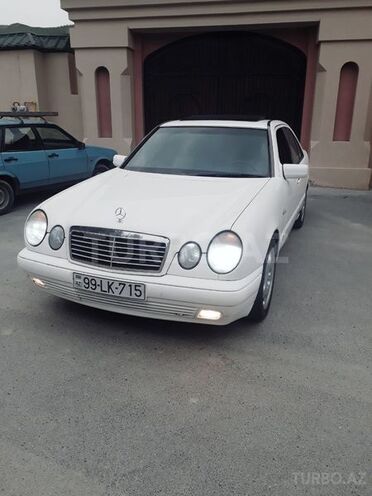 Mercedes E 200 1996, 387,000 km - 2.0 l - Bakı