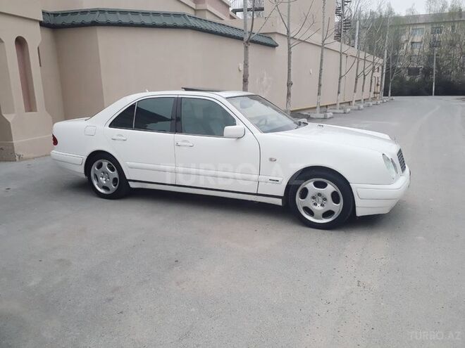 Mercedes E 200 1996, 387,000 km - 2.0 l - Bakı