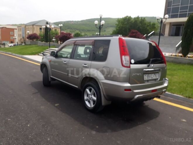 Nissan X-Trail 2002, 150,000 km - 2.0 л - Xızı