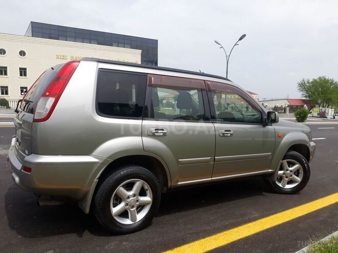 Nissan X-Trail 2002, 150,000 km - 2.0 л - Xızı
