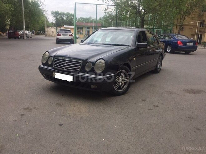 Mercedes E 280 1998, 314,000 km - 2.8 l - Sumqayıt