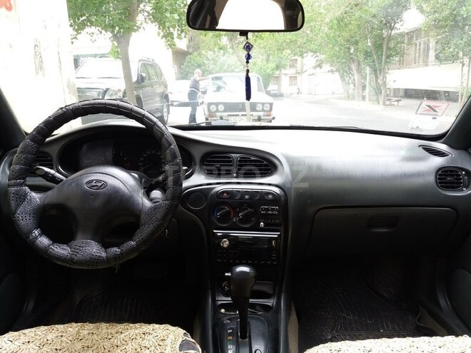 Hyundai Elantra 1996, 204,000 km - 1.8 l - Bakı