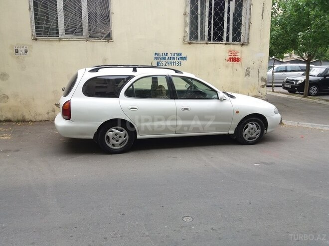Hyundai Elantra 1996, 204,000 km - 1.8 l - Bakı