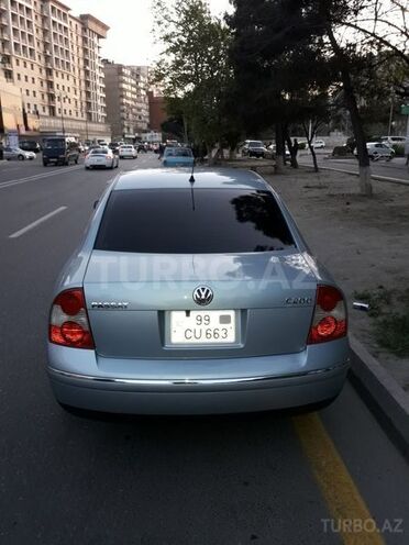 Volkswagen Passat 2002, 211,976 km - 1.8 l - Bakı