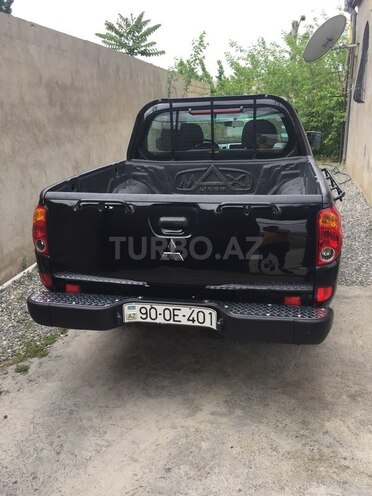 Mitsubishi L200 2011, 215,799 km - 2.5 l - Bakı